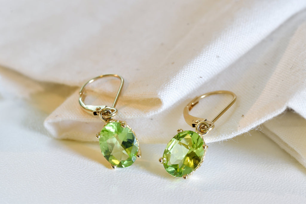 Vintage 14k Peridot Earrings