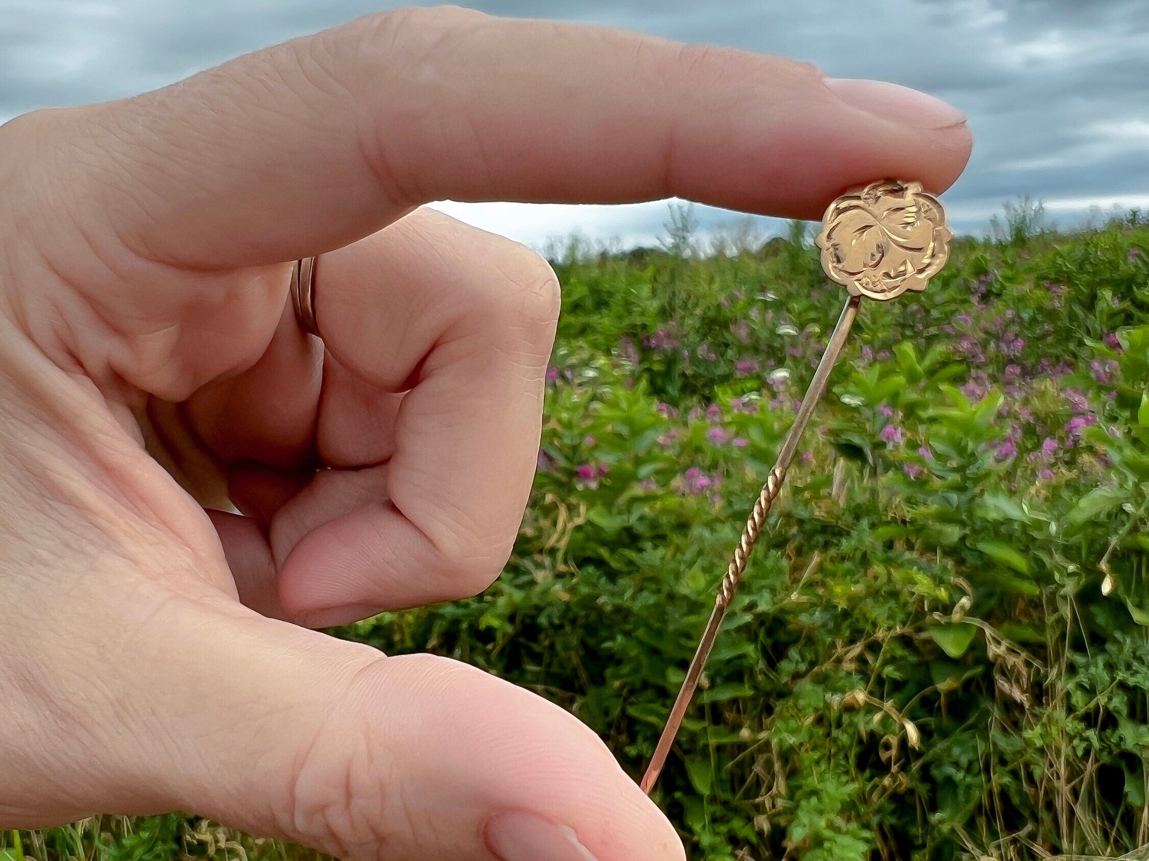 Antique Victorian Small Scalloped Stick Pin Brooch | Gold Fill Estate Vintage