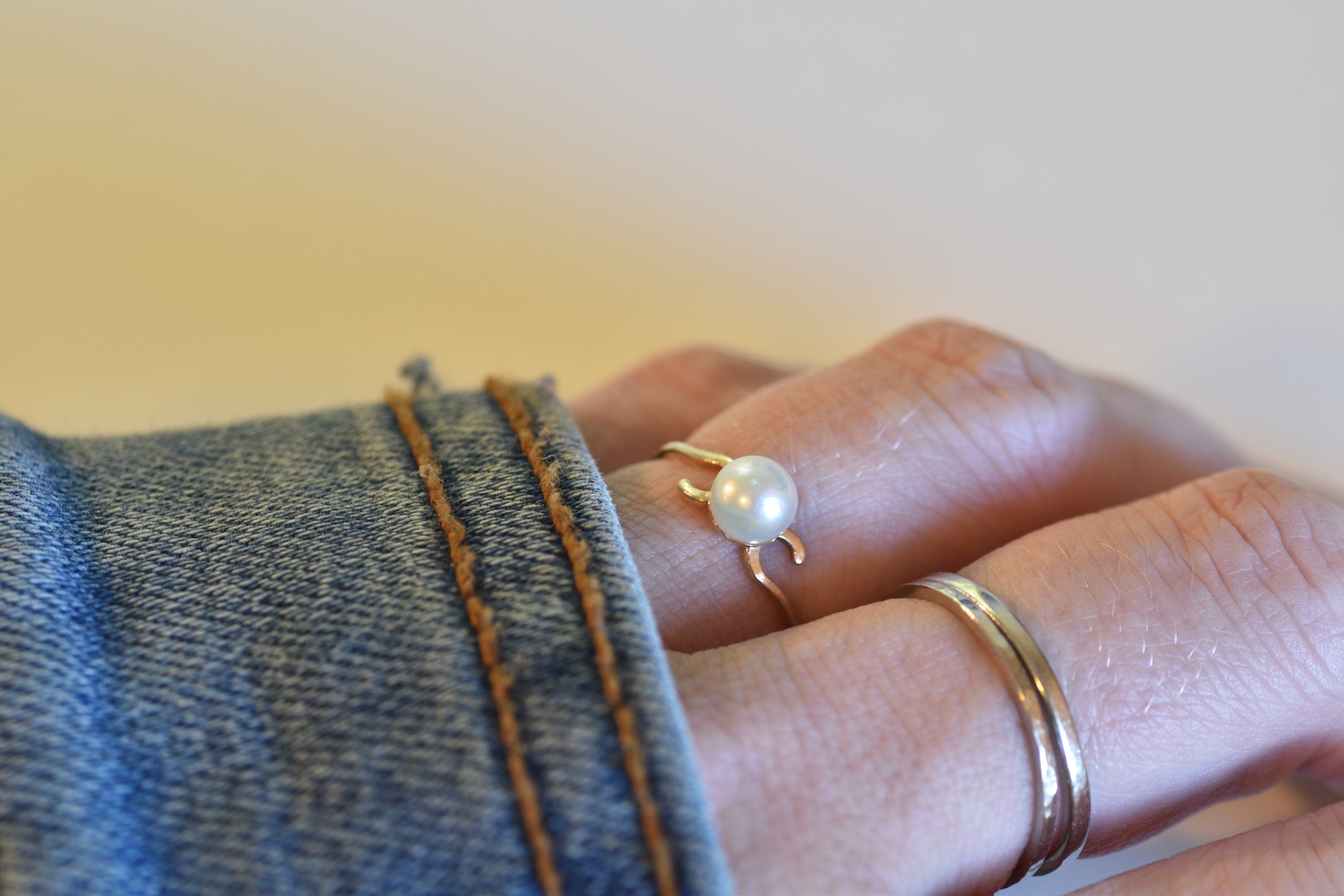 Vintage 10k Pearl Solitaire Ring