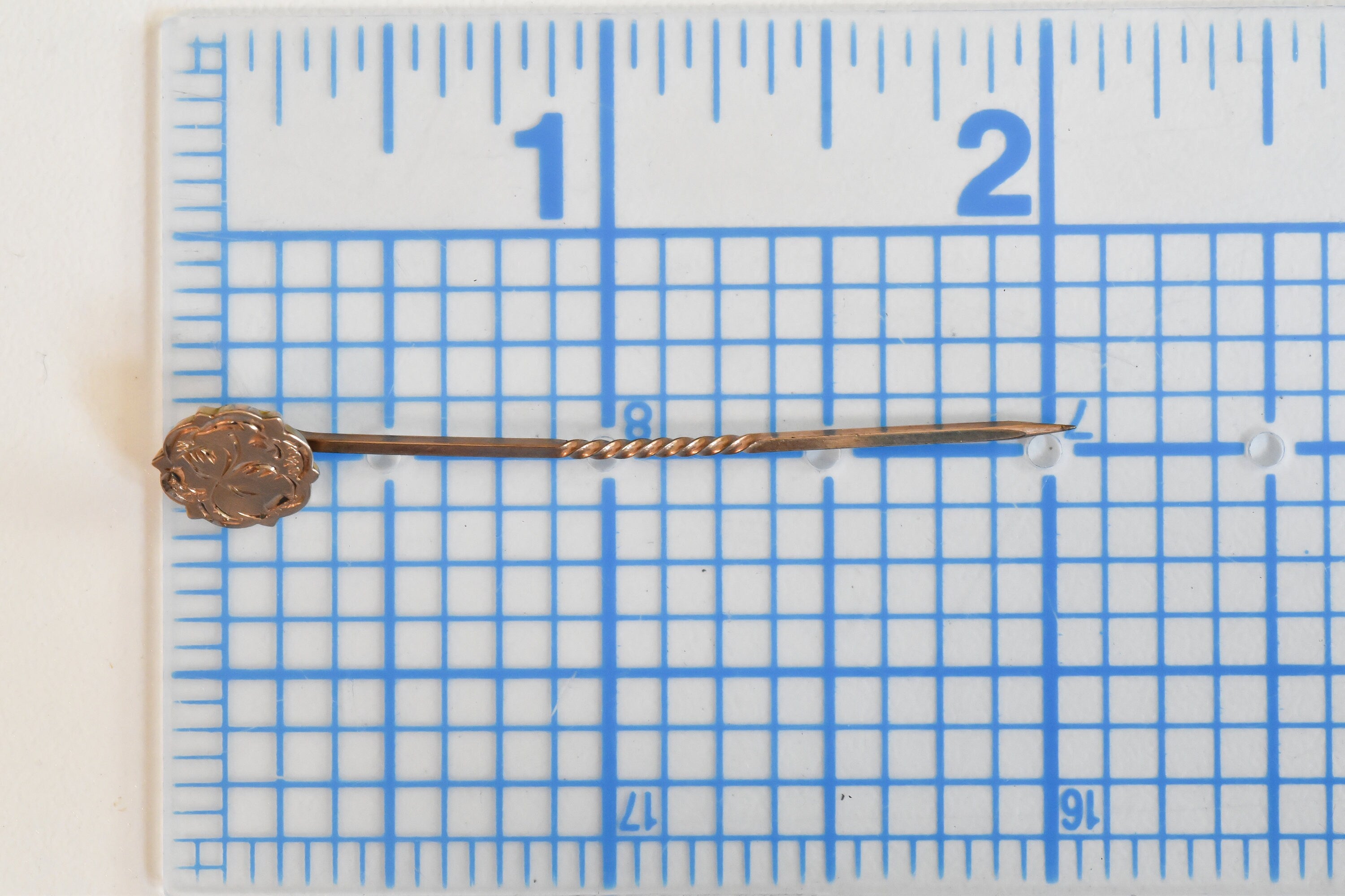 Antique Victorian Small Scalloped Stick Pin Brooch | Gold Fill Estate Vintage