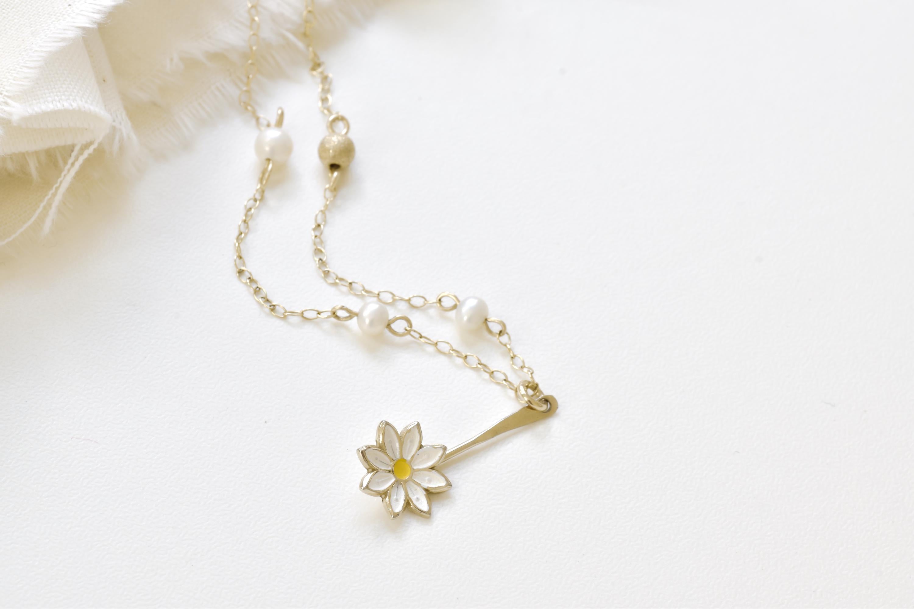 Vintage Daisy Pearl Pendant Necklace - 14k Gold Filled Chain