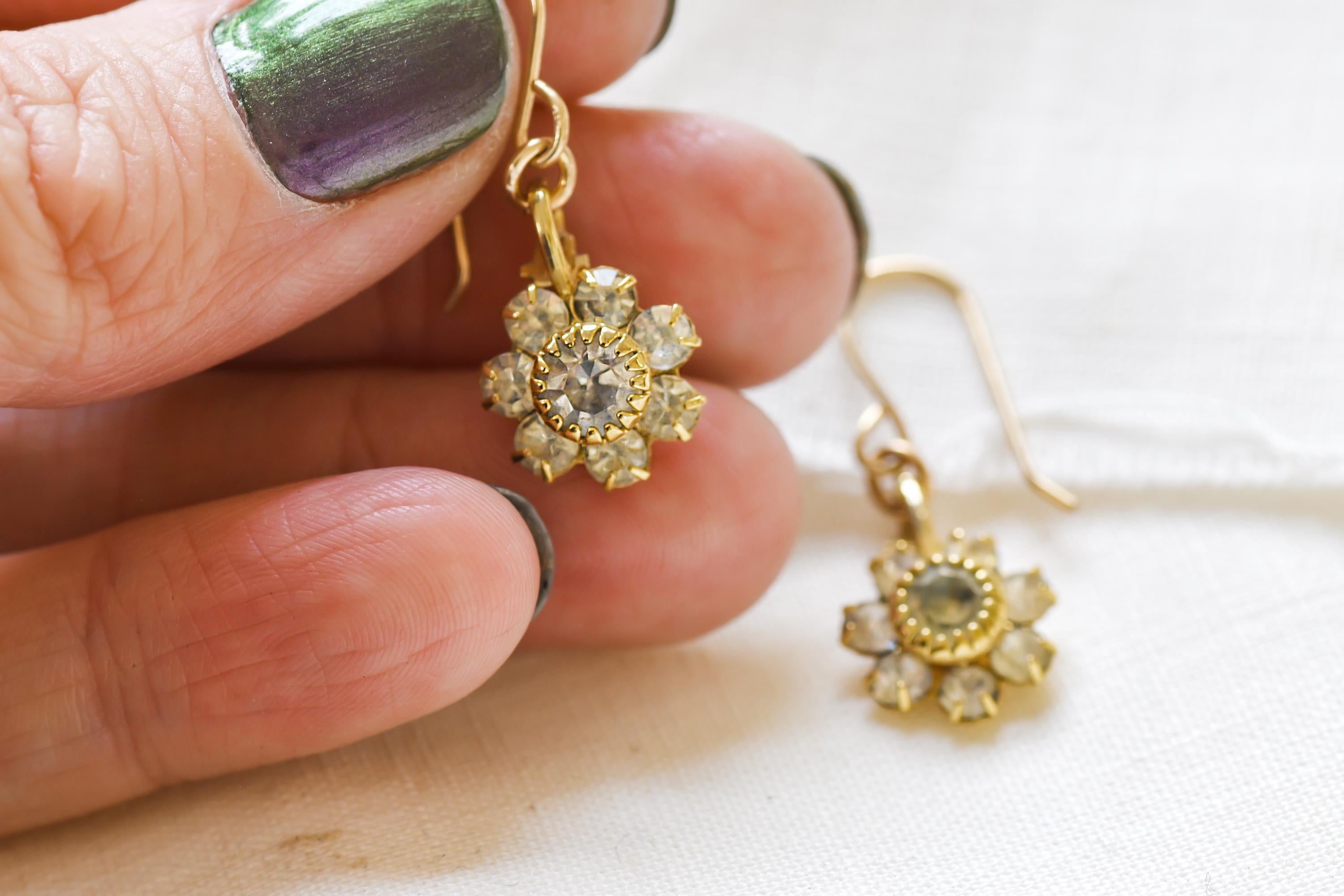 Vintage Flower Drop Earrings