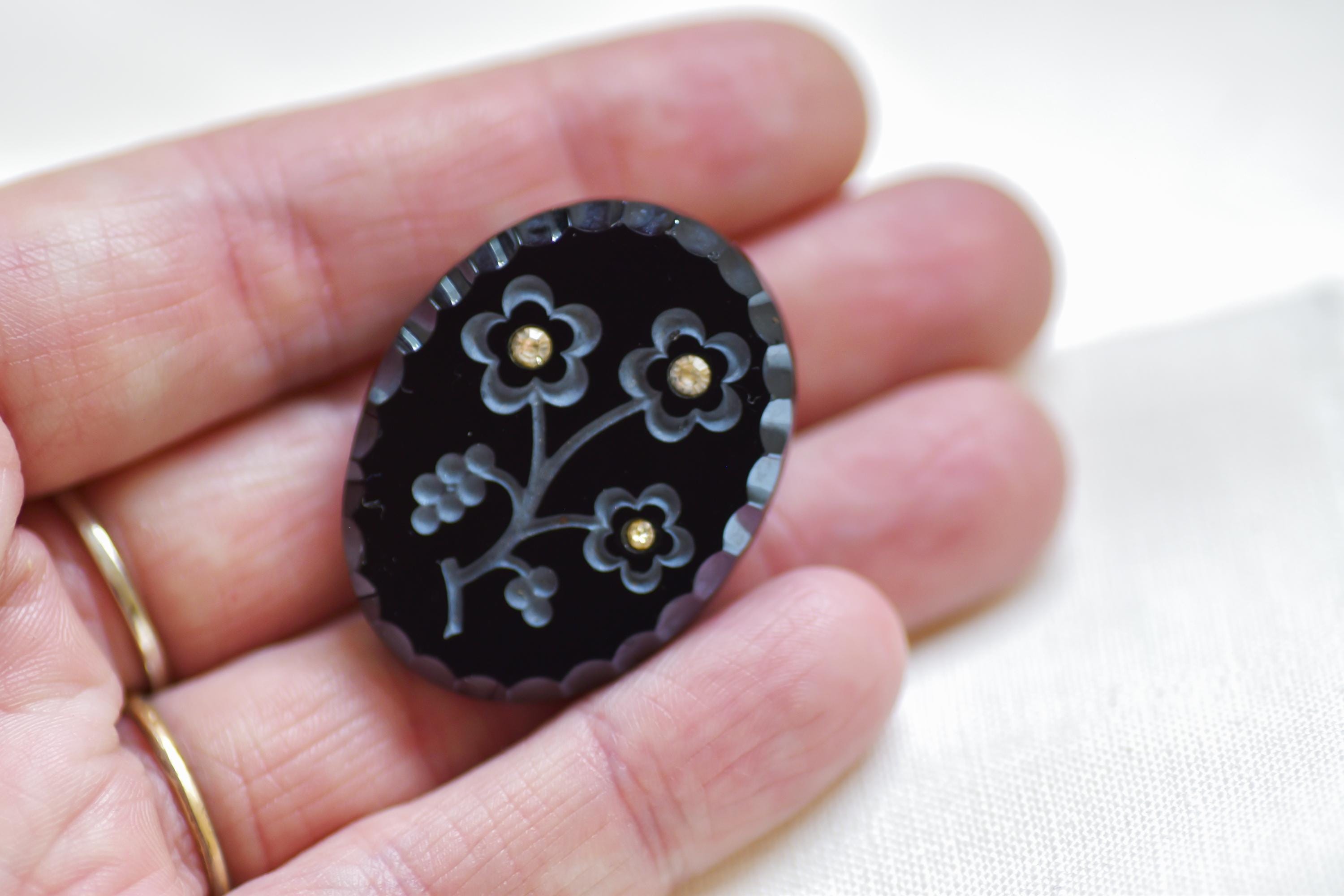 Vintage Black Flower Pin
