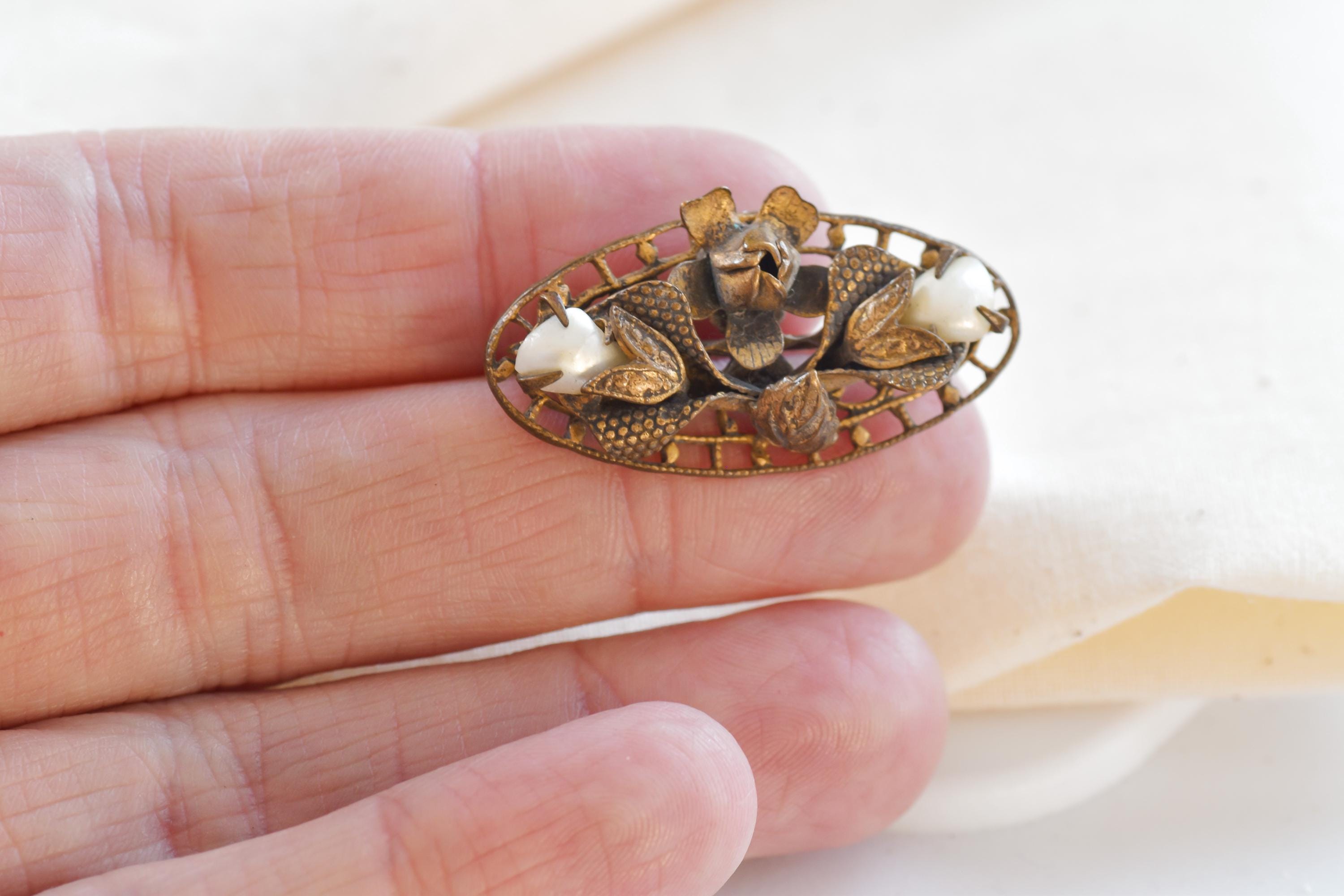 Victorian Filigree Pearl Brooch