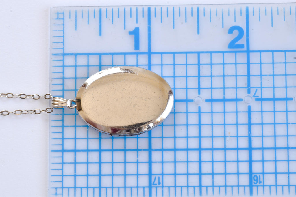 Vintage Oval Locket