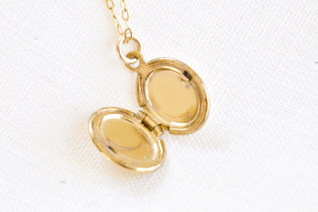 Vintage Gold Filled Locket Necklace