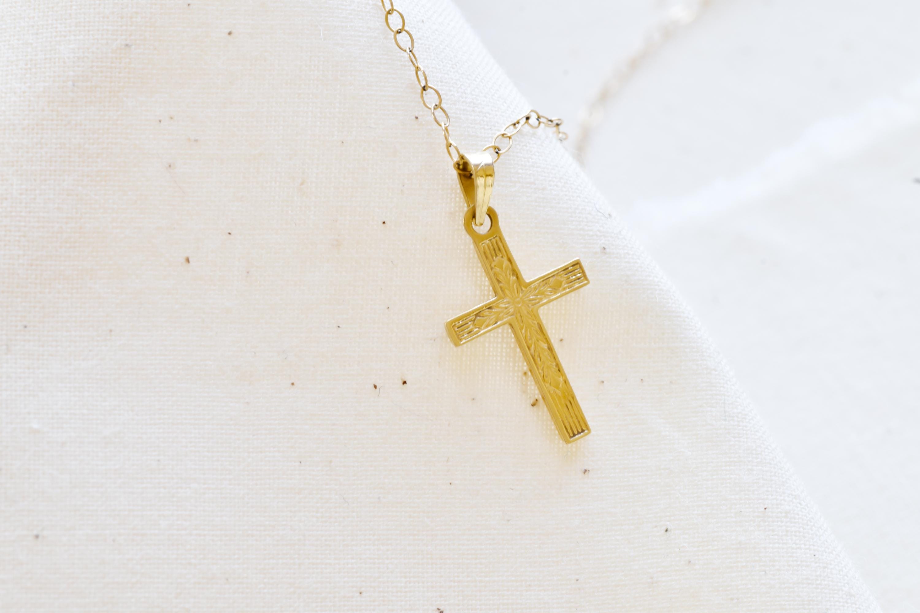 Vintage 14k Gold Cross
