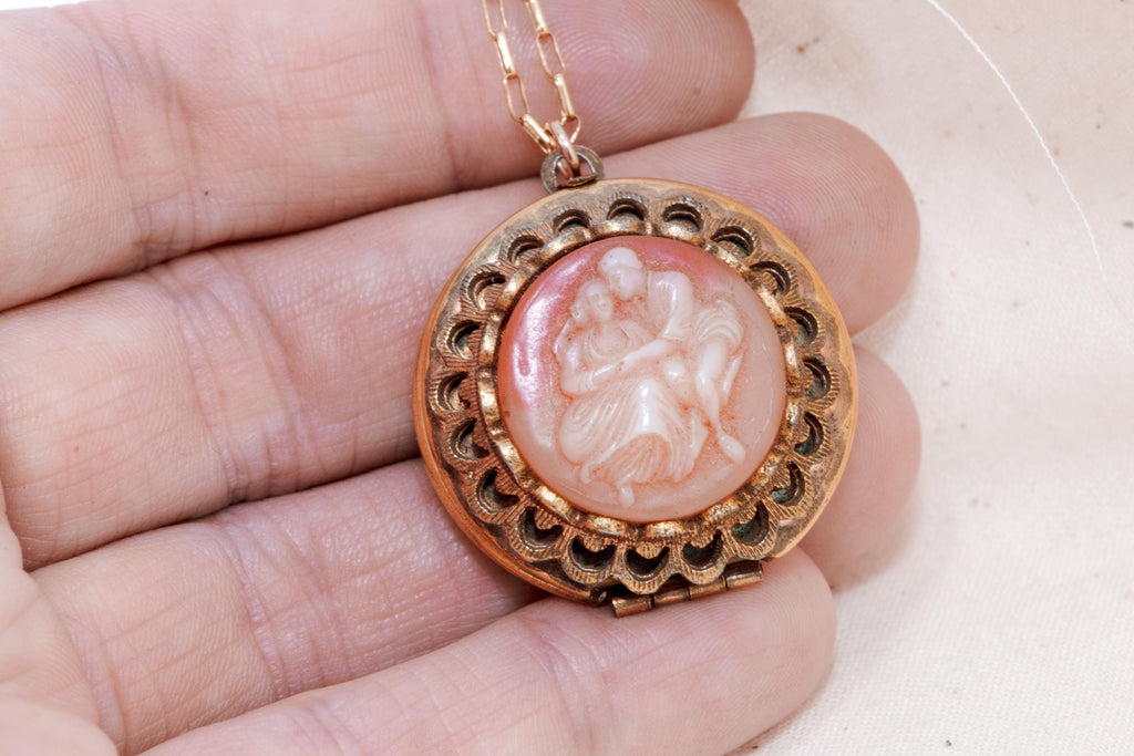 Victorian Style Cameo Locket