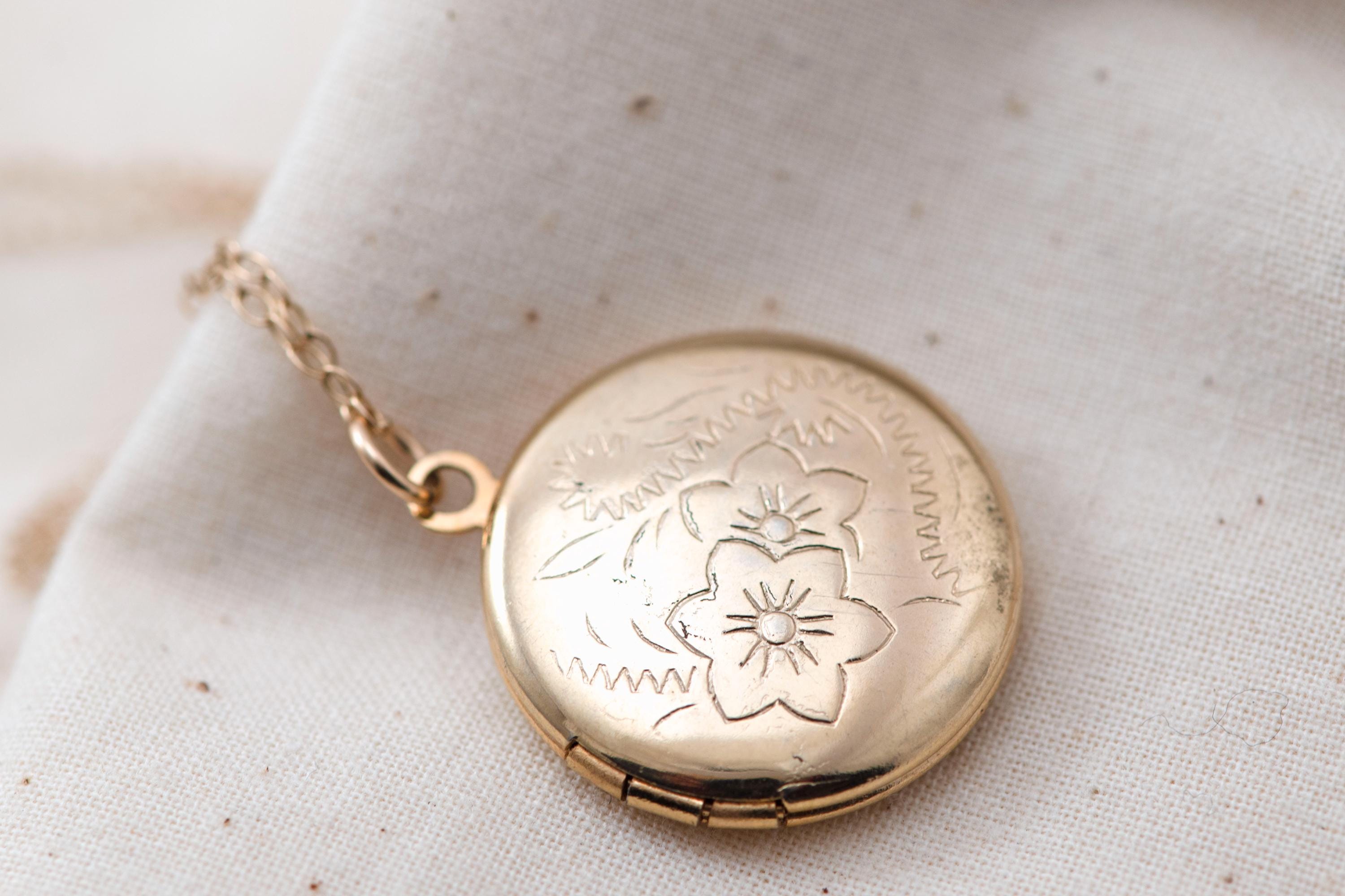 Vintage Gold Floral Locket Necklace  Engraved Keepsake Photo Pendant