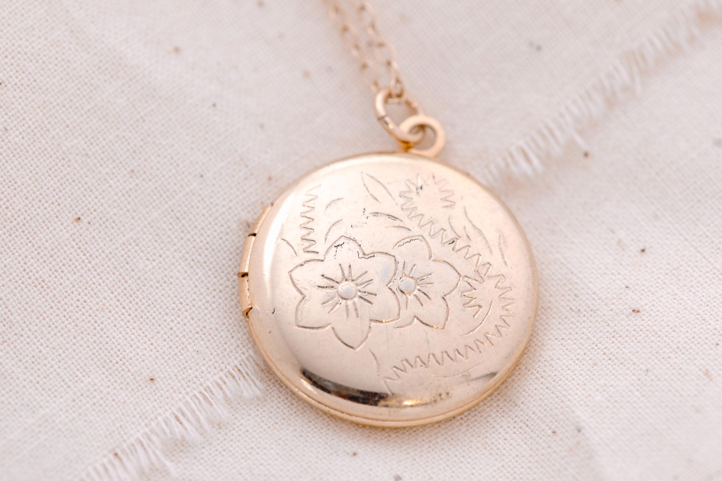 Vintage Gold Floral Locket Necklace  Engraved Keepsake Photo Pendant