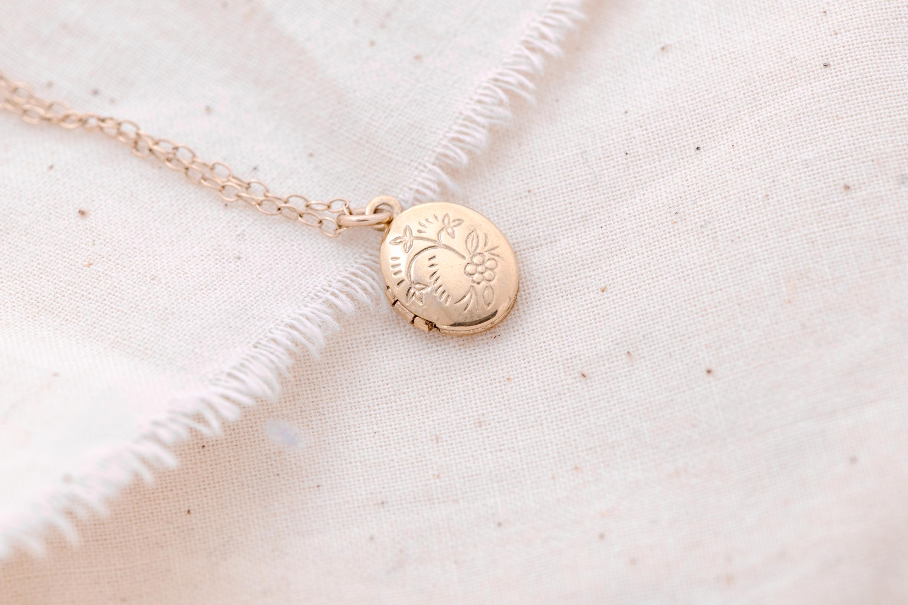 Vintage Gold Filled Locket
