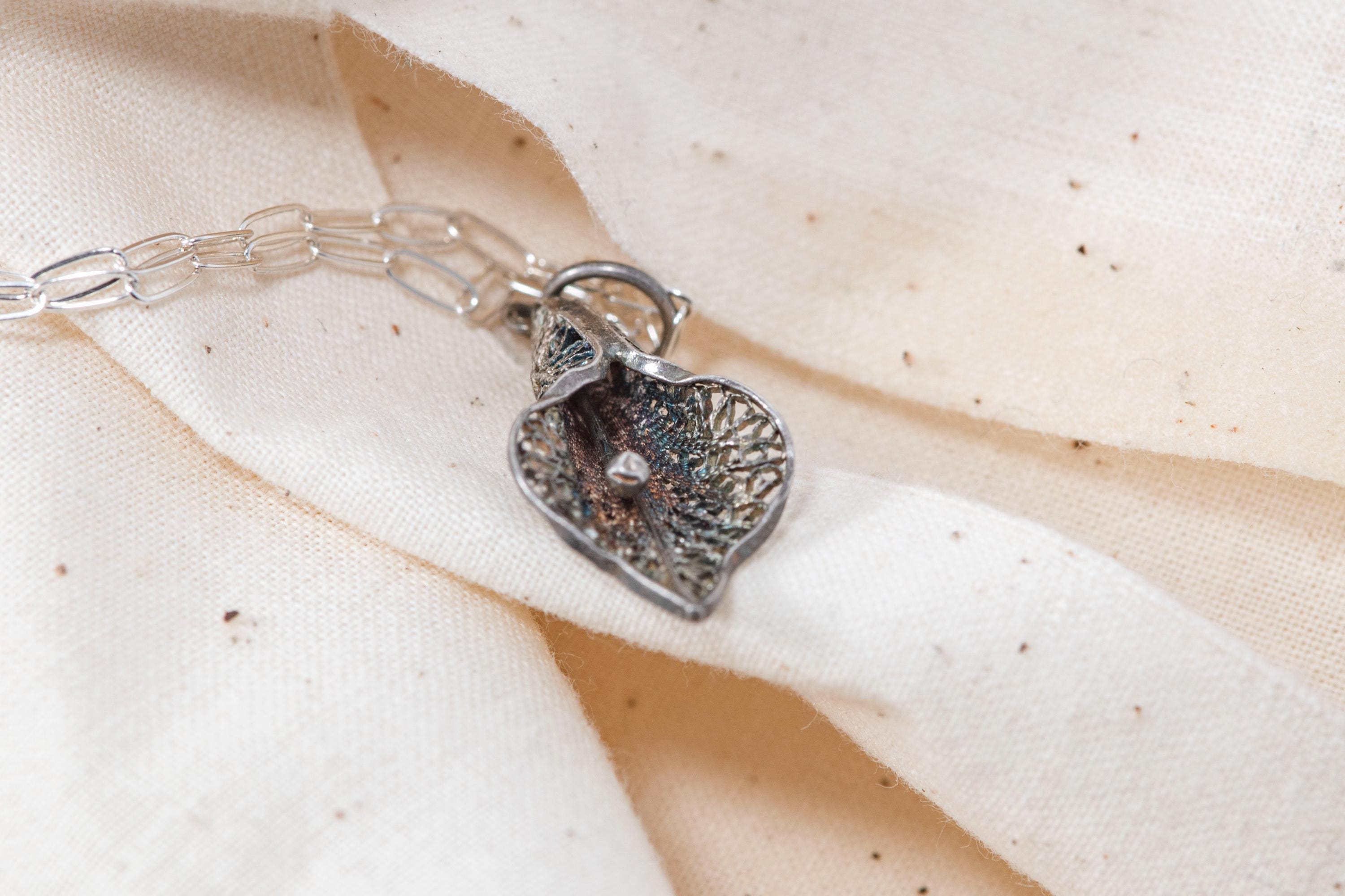 Vintage Sterling Silver Calla Lily Necklace  Floral Filigree Pendant