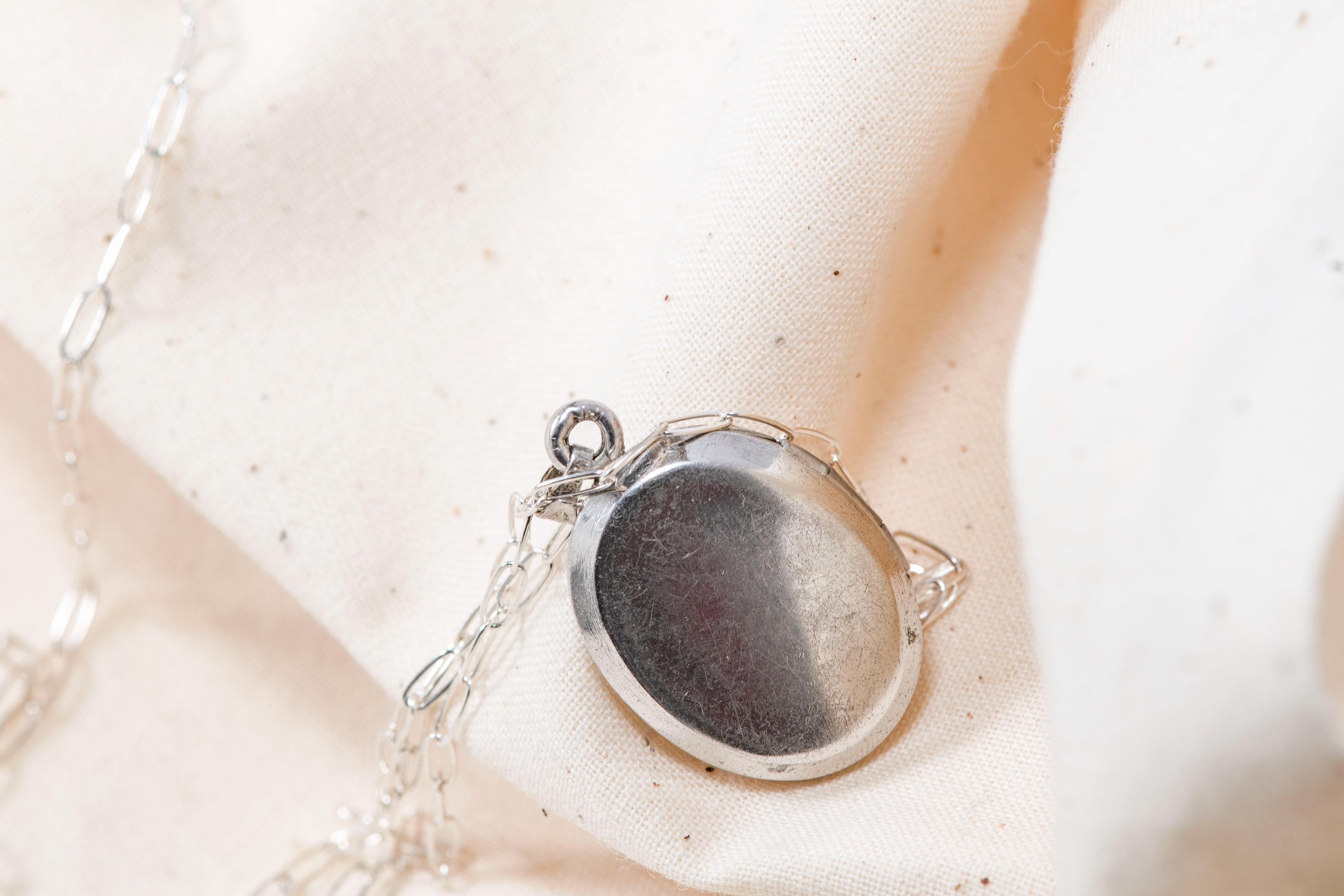 Vintage Sterling Silver Oval Locket