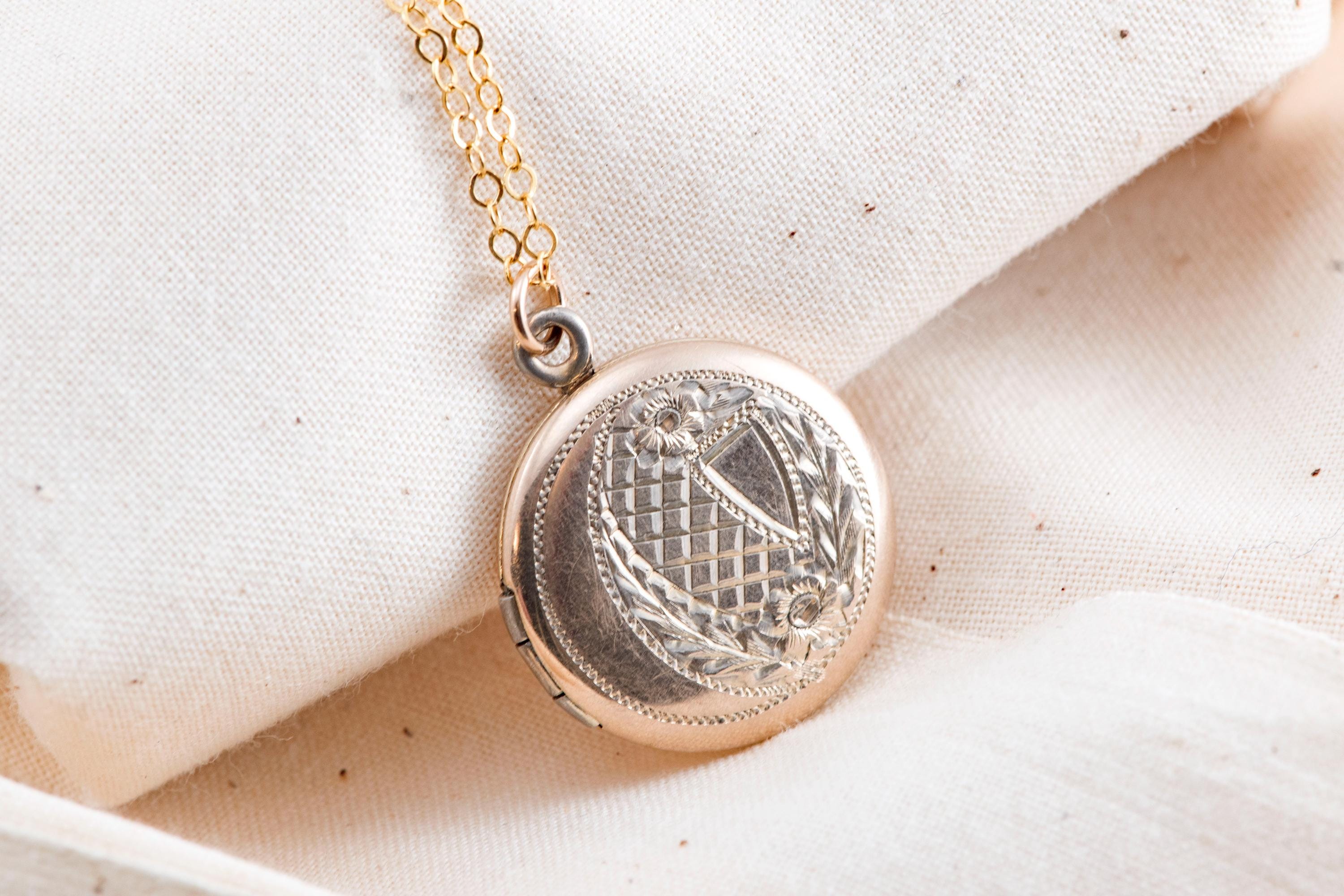 Antique Victorian Gold-Filled Locket
