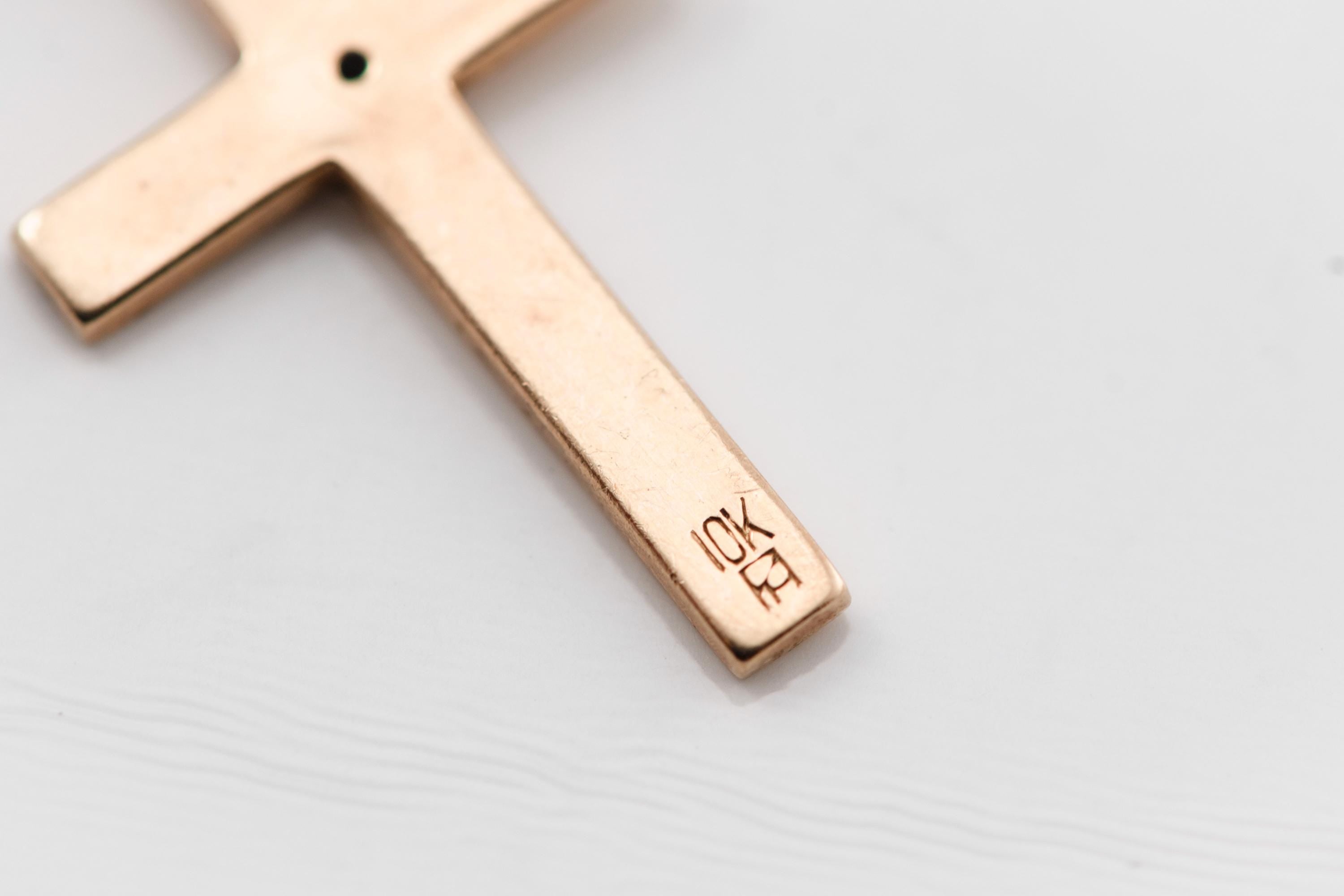 Vintage 10K Gold Cross