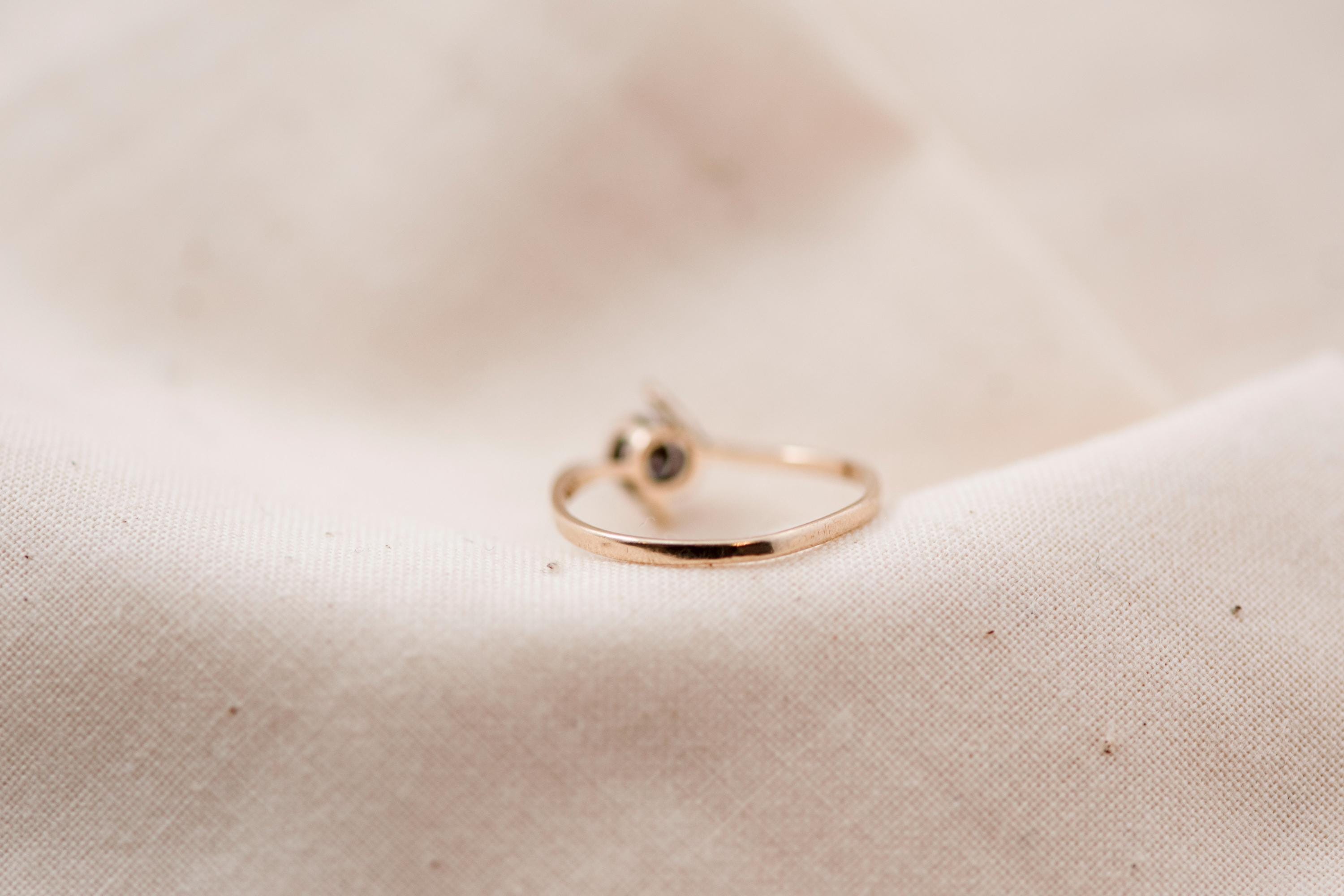 Vintage 10k Diamond Ring