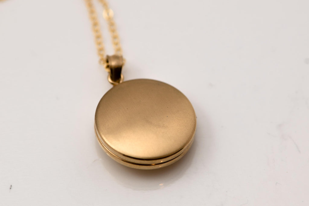 Twinkle Circle Locket