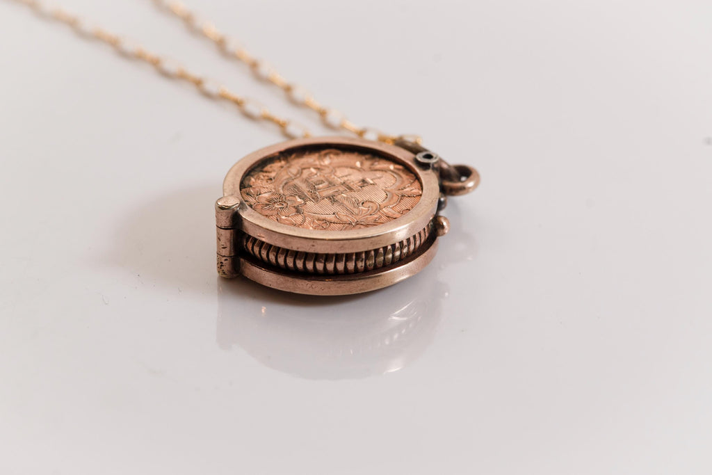 Antique Rolled Gold Locket Necklace | 1900s Keepsake, 14K Gold Fill Chain
