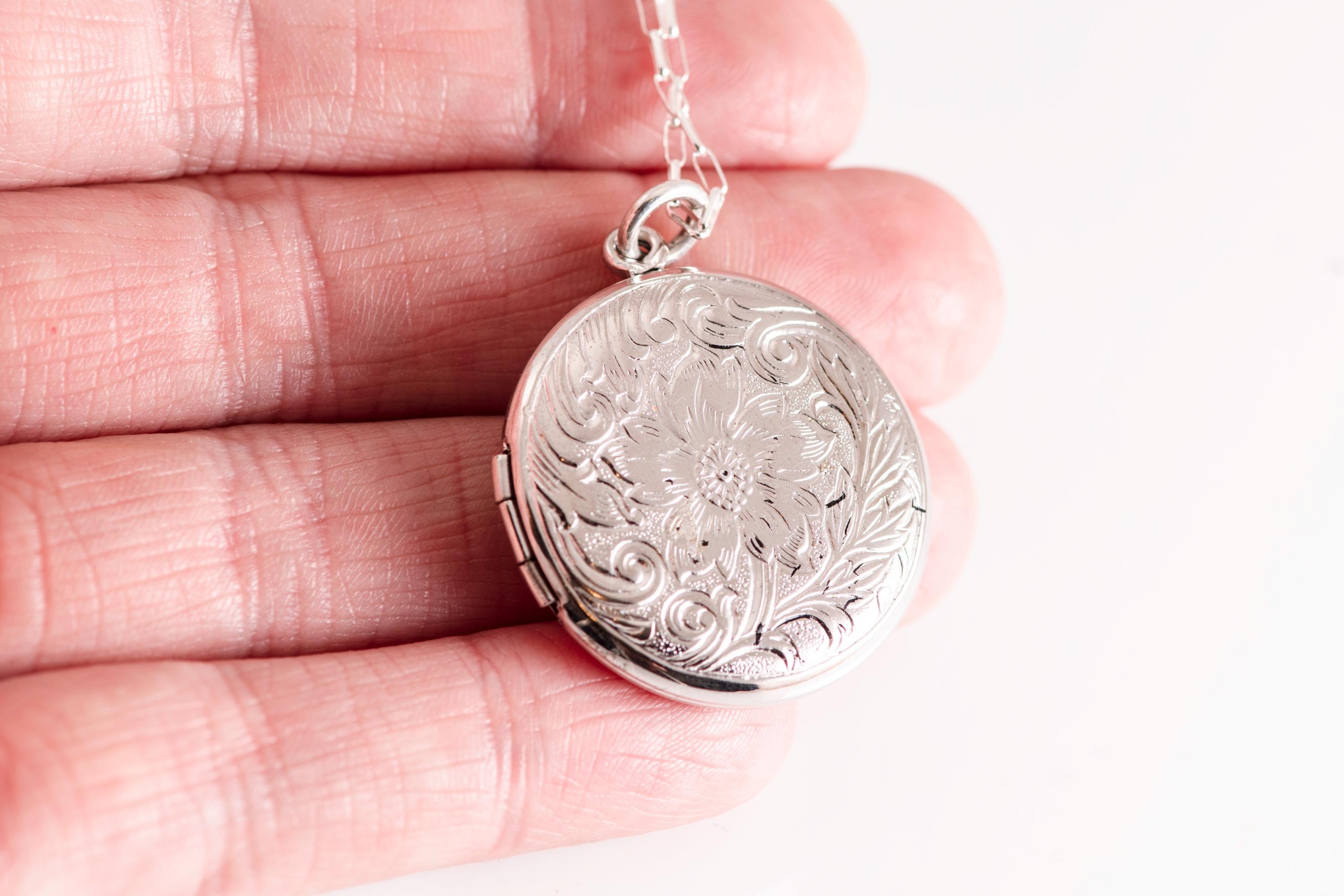 Art Deco Sterling Silver Circle Locket Necklace  Engraved Vintage Charm